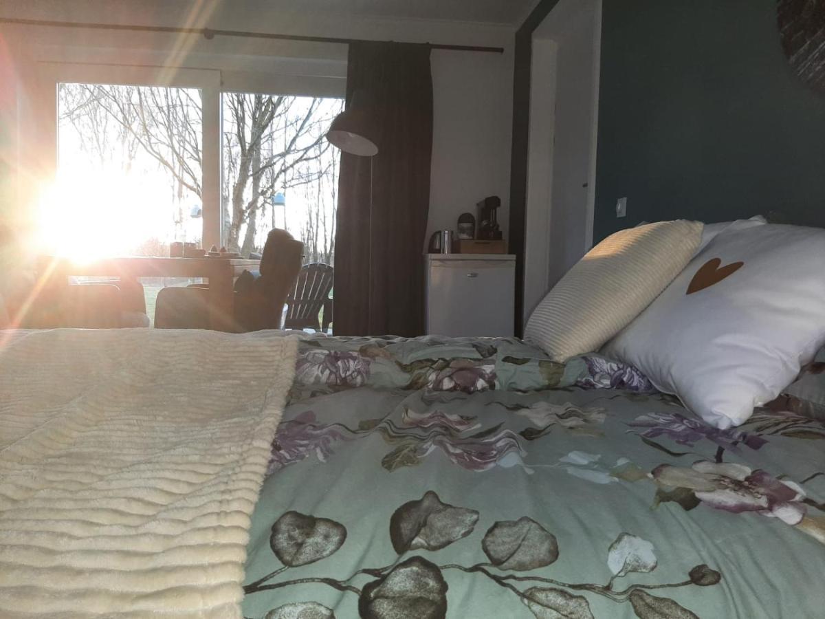 Bed and Breakfast Grutsk Op 12 Drachten Exterior foto