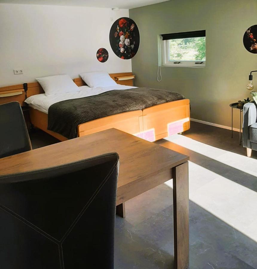 Bed and Breakfast Grutsk Op 12 Drachten Exterior foto